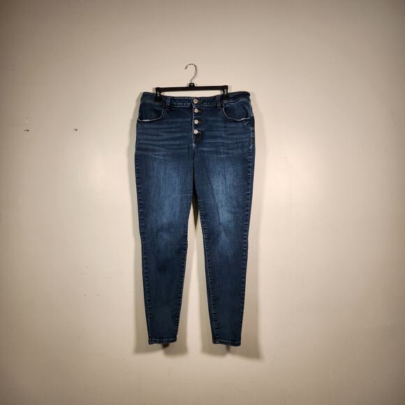 MAURICES High Rise Jeans Womens XL REG Blue Button Fly STRETCH Comfy FLAWED - Picture 1 of 12